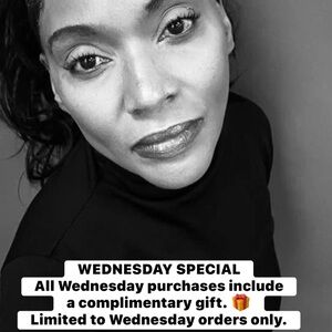 FREE GIFT WITH EVERY ORDER ON WEDNESDAYS!🎁